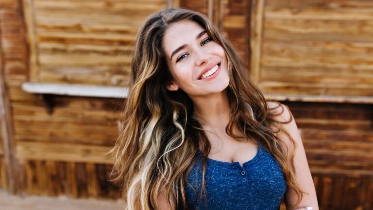 6 Habits Stealing Your Self-Worth
