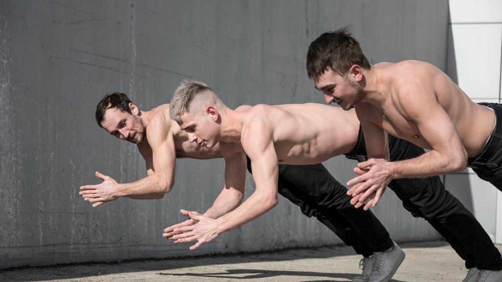 Master These 4 One-Minute Moves and Earn Elite Fitness Status
