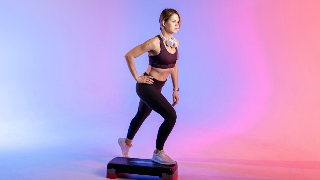5 Simple Daily Exercises to Maintain Lower-Body Strength 3 Step-Ups