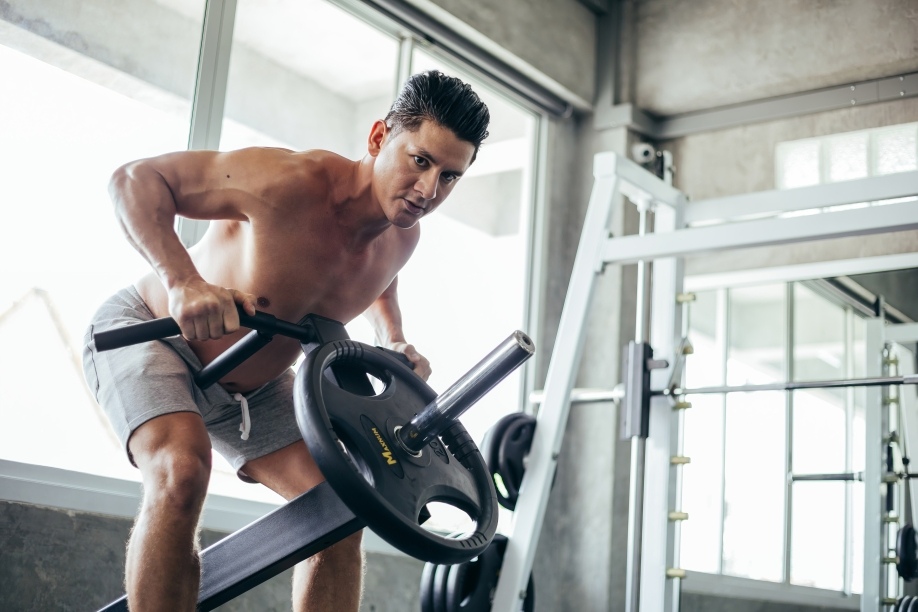 7 Best Lat Workouts to Sculpt a Wide, V-Shape Back 6 T-Bar Rows